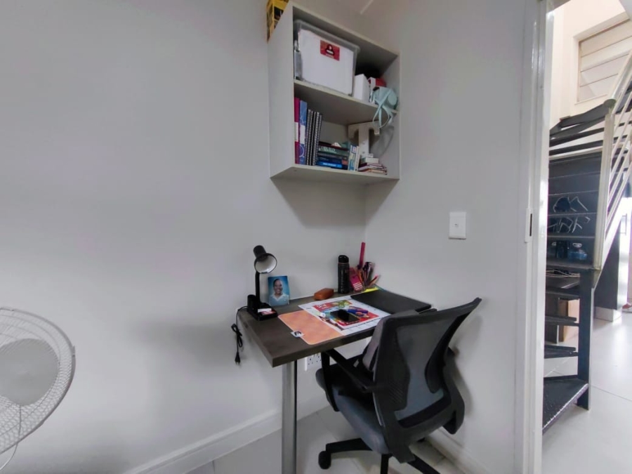 2 Bedroom Property for Sale in Die Bult North West